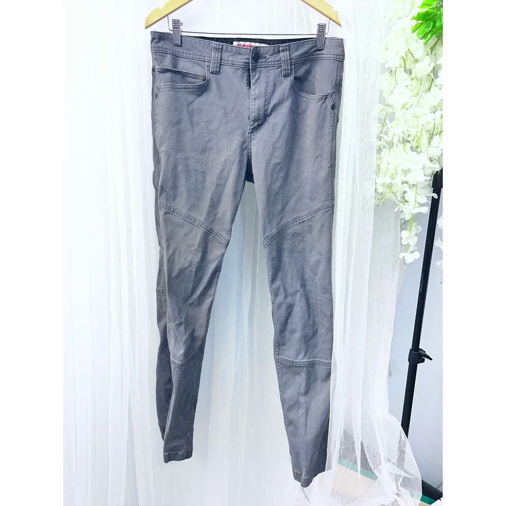 Wrangler Mens Regular Fit Utility Pants Grey Canvas Articulated Knee 32x34